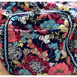 Vera Bradley XL Duffle Bag RETIRED PATTERN Happy Snails